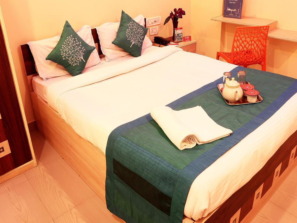 Oyo 1348 Hotel Zaika Inn Haora Bagian luar foto